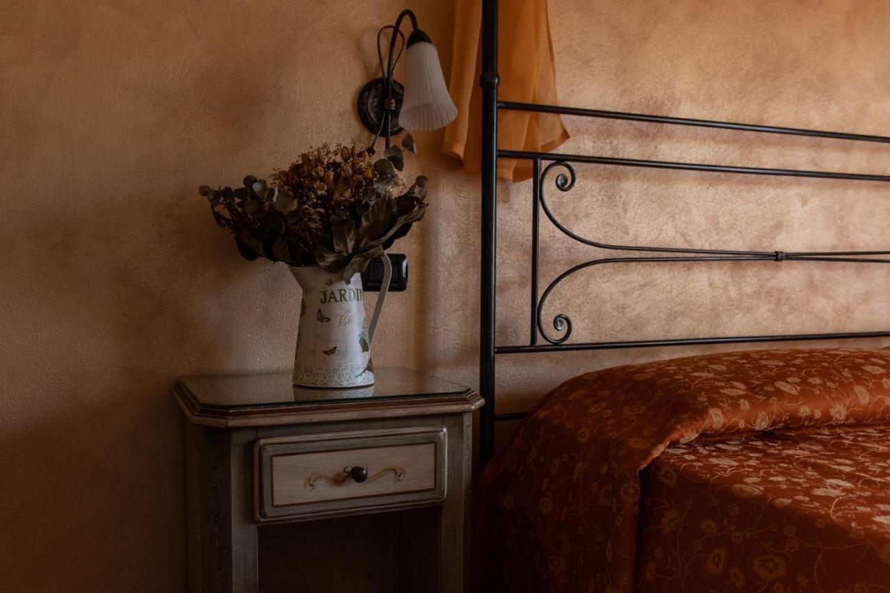 Agriturismo Ca' Del Gal Valeggio sul Mincio Buitenkant foto